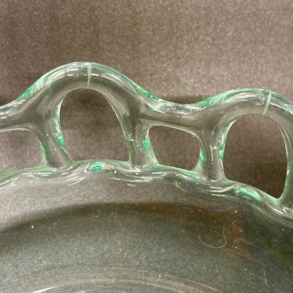 Uranium Green Depression Glass Open Lace Bowl - Picture 5 of 7